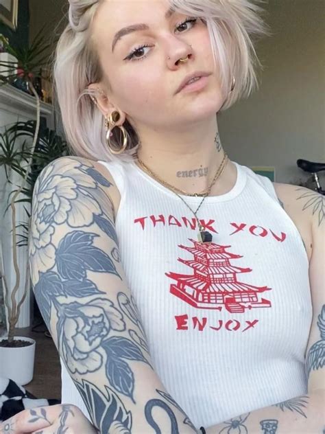 hairy amateur homemade|Aussie women are no longer hiding their pubic hair.
